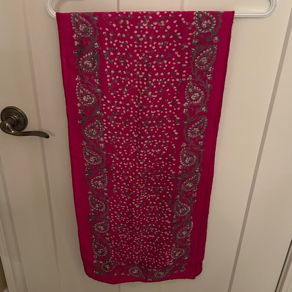 Vibrant Pink Paisley Long Scarf - Picture 4 of 4